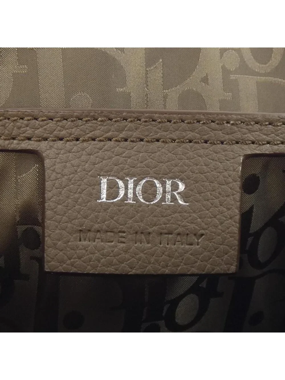 Dior Hit the Road